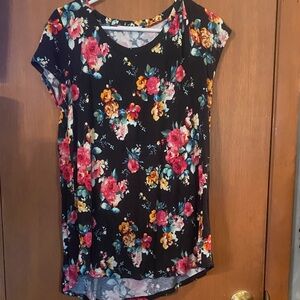 Chris & Carol Black Floral Women's Blouse